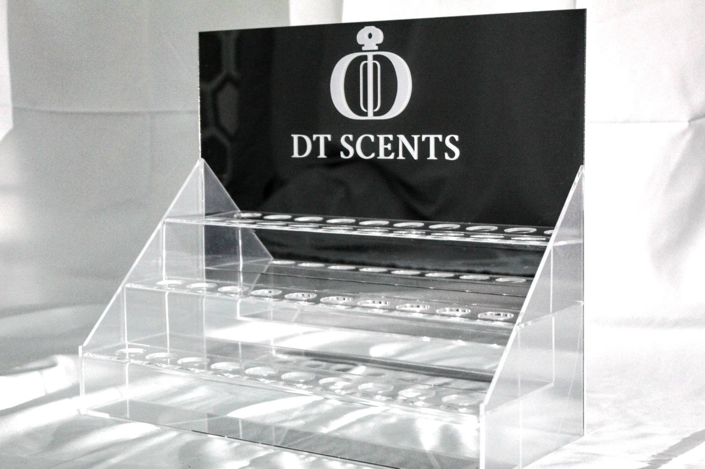30 bottle holder DT Scents display shelf